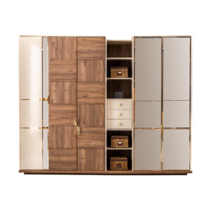 Venedik Wardrobe