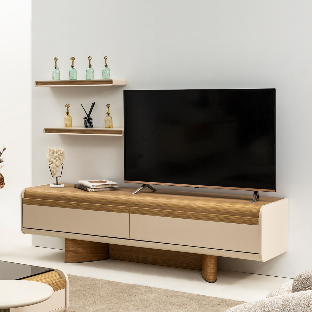 AURA TV Unit