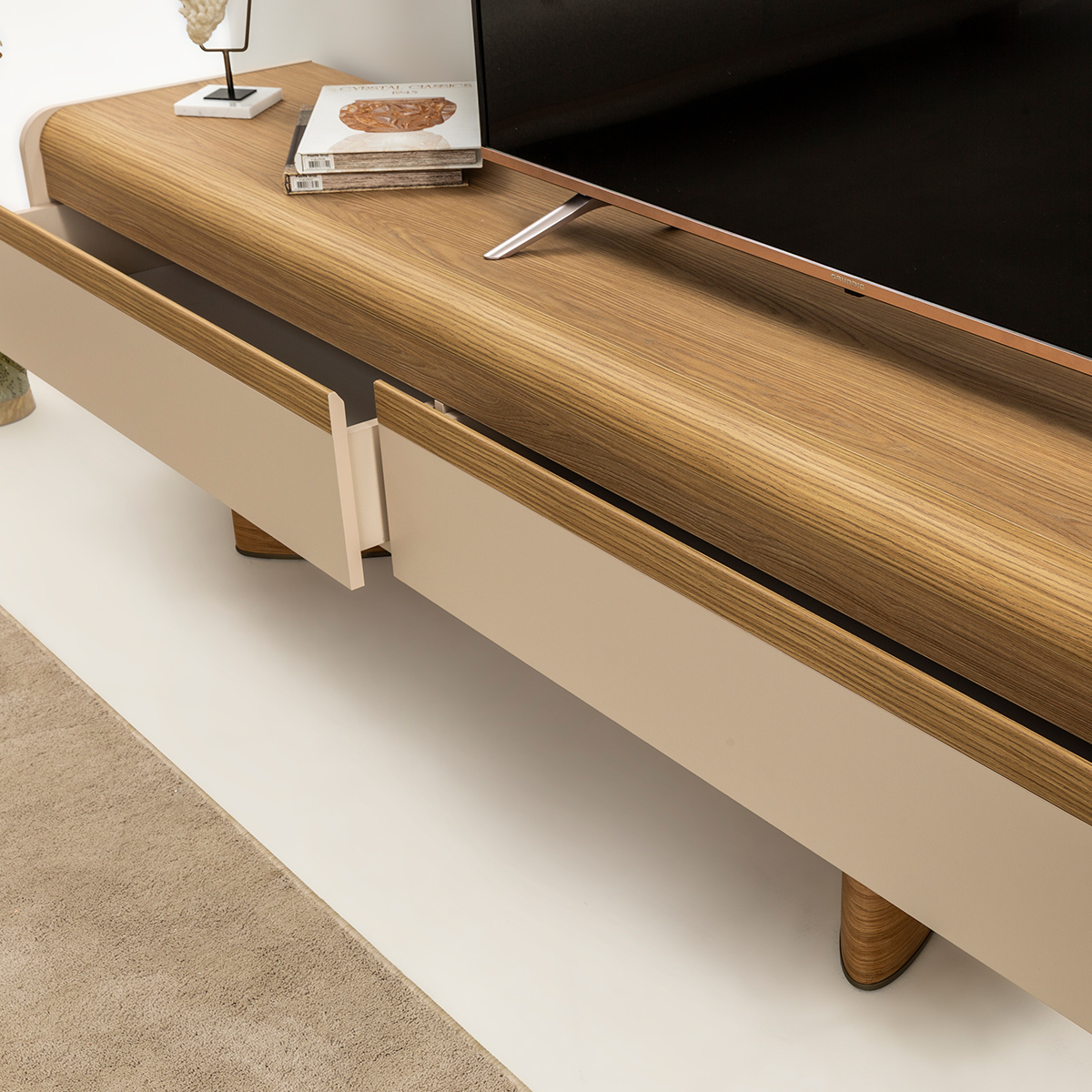 AURA TV Unit - Image 5