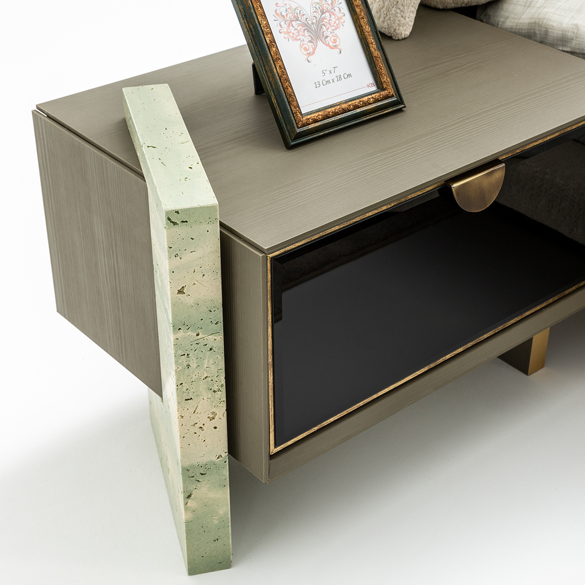 DaVinci Bedroom Set with Wardrobe - Image 9